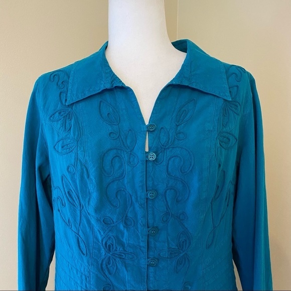 Soft Surroundings Embroidered Button Front Teal Top - M - Picture 2 of 13